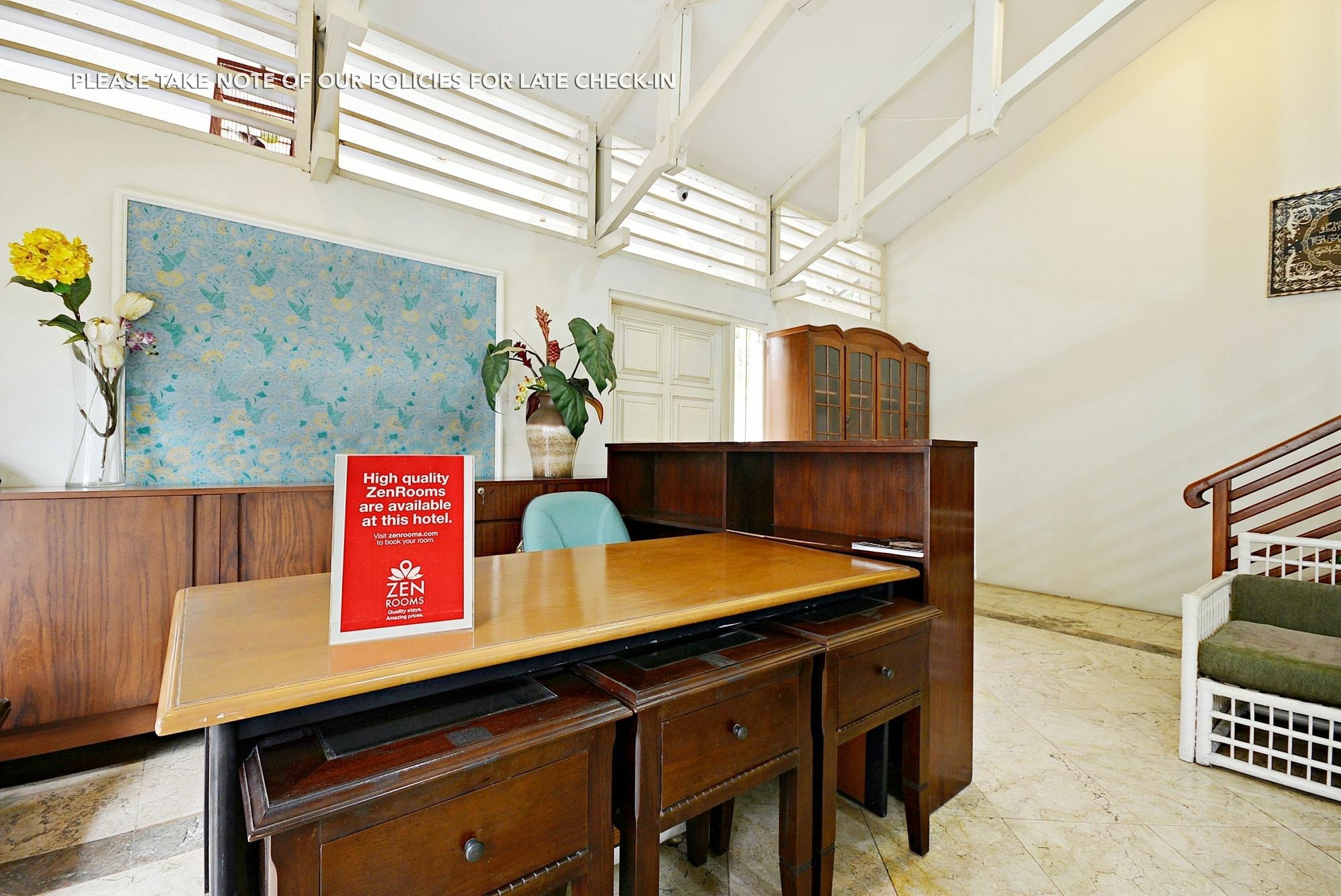 Zen Rooms Mampang Prapatan Jakarta Exterior photo